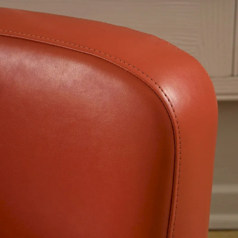 Fauteuil club pivotant à oreilles Angelo en cuir reconstitué