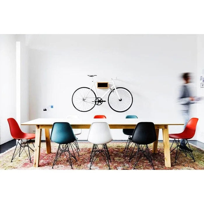 Lot de 2 chaises de salle à manger sans accoudoirs, siège à coque en plastique avec piètement en fil métallique noir style Eiffel, blanc